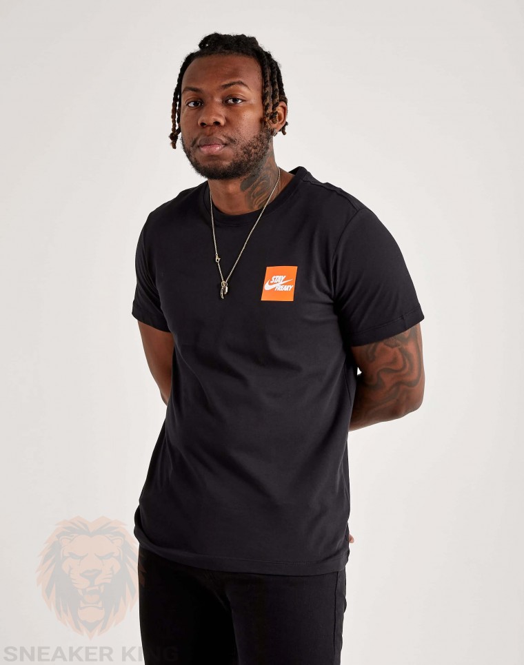 Футболка Nike stay freaky logo t-shirt FD0076-010